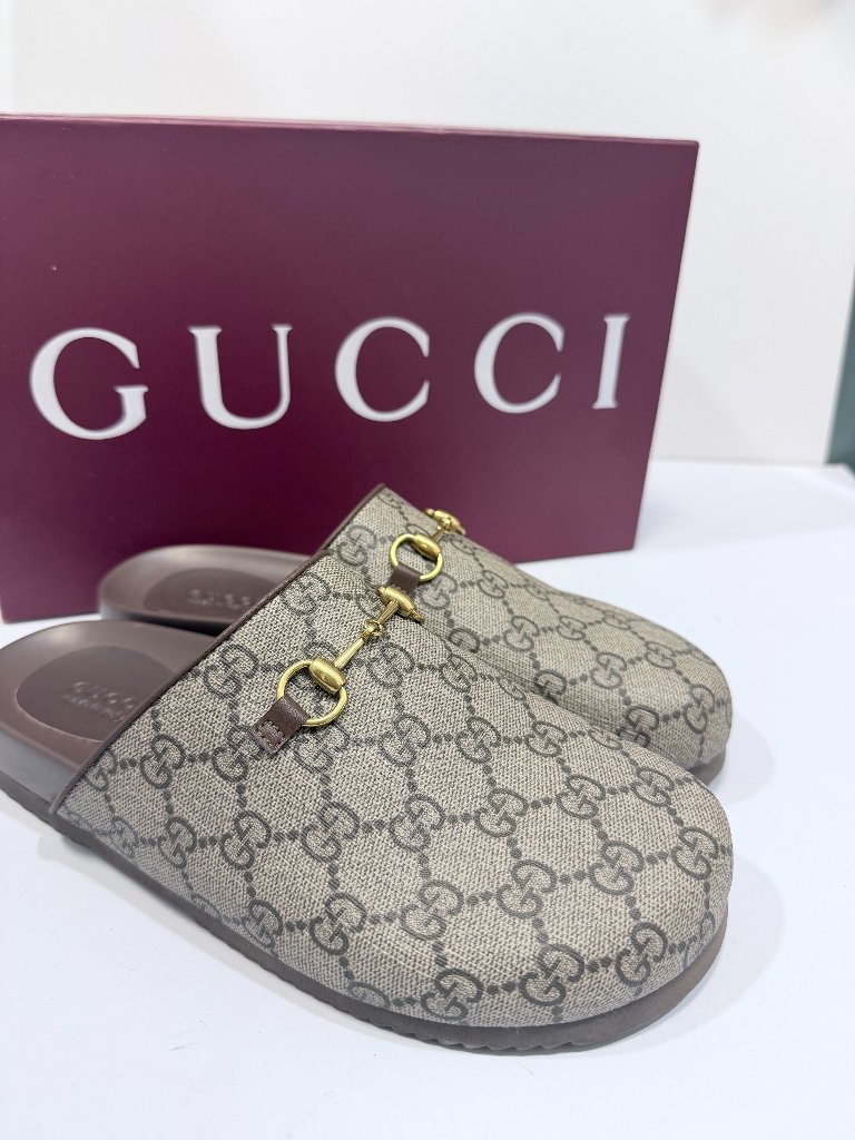 Gucci Women's Black Loafers Sz 39